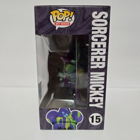 Funko Pop - Fantasia - Sorcerer Mickey #15 (Art Series) - Picture 3 of 7